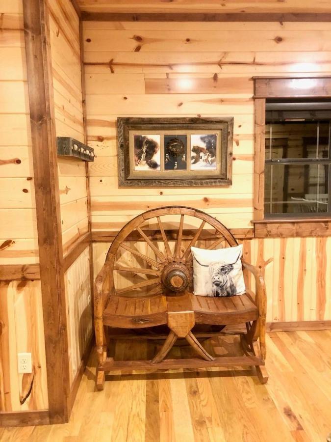 Stone Mountain Lodge 5000Sqft 6 Bed Game Room Pool Table Hot Tub Broken Bow Exterior foto